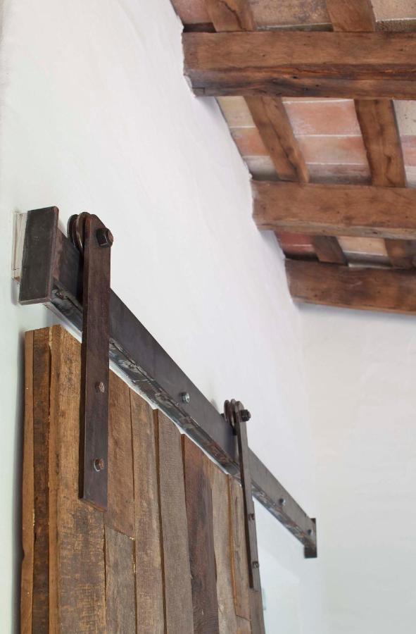 B&B La Rectoria De Sant Miquel De Pineda Сан-Феліу-де-Пальєролс Екстер'єр фото