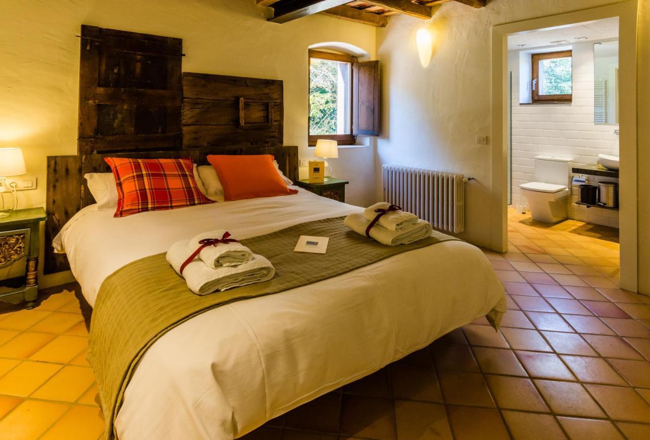 B&B La Rectoria De Sant Miquel De Pineda Сан-Феліу-де-Пальєролс Екстер'єр фото